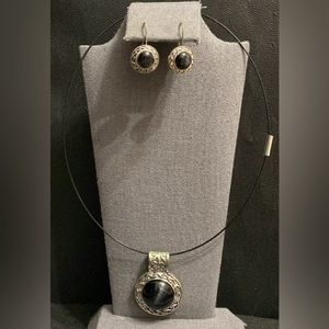 Vintage Black onyx in silver metal design frame pierced earrings with necklace